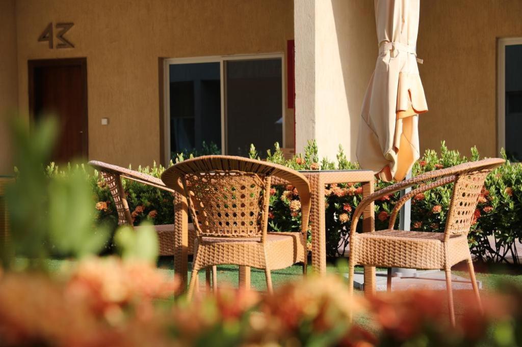 Beach Time Villas Hotel Dschidda Exterior foto
